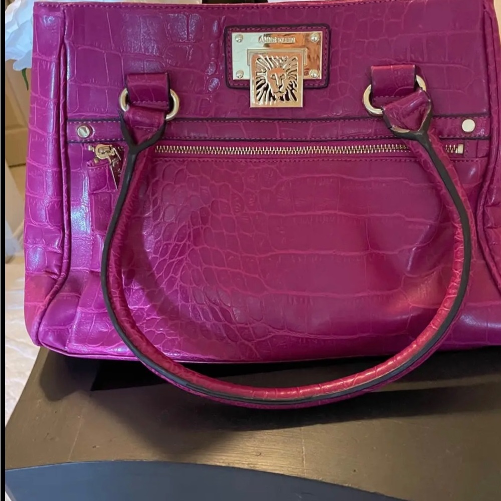 Anne Klein lg pink bag .